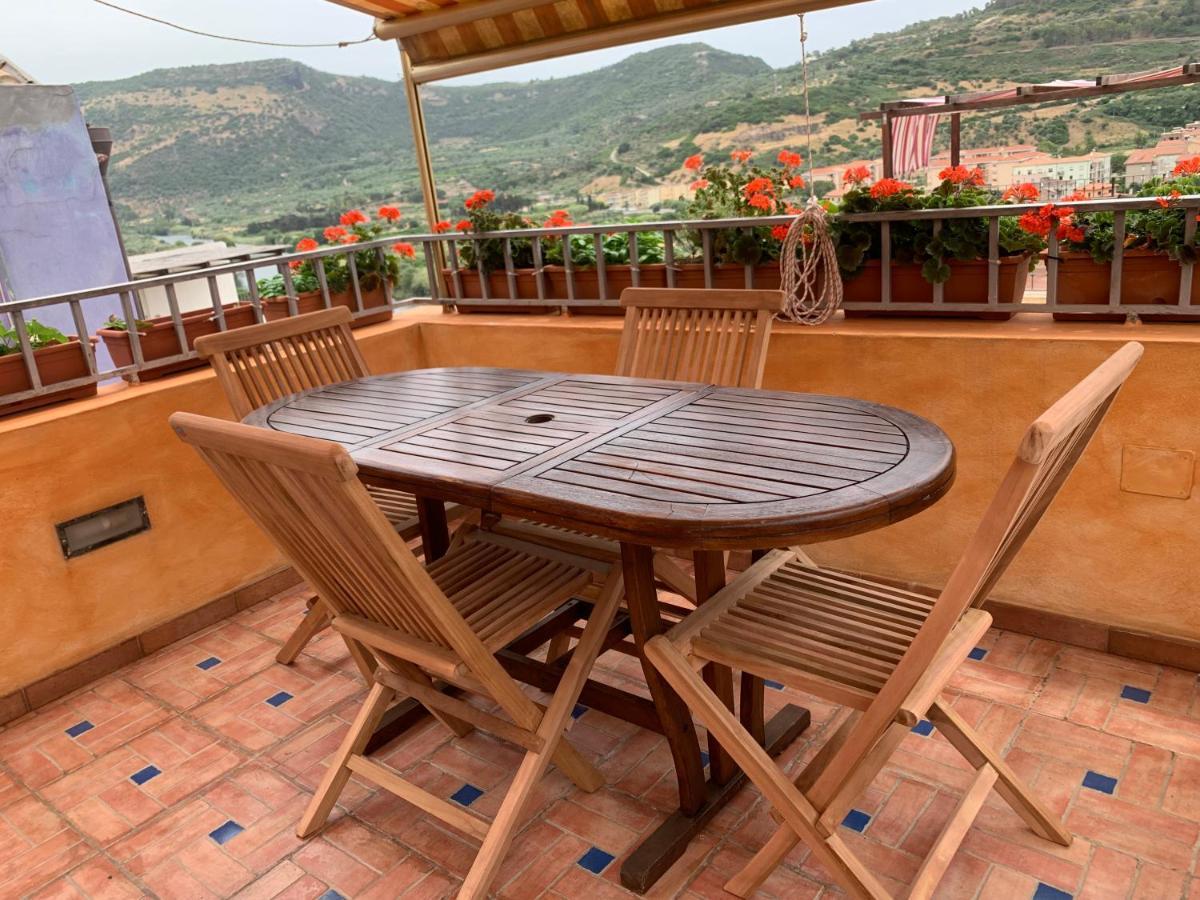 Casa vacanze Muruidda Bosa Exterior foto