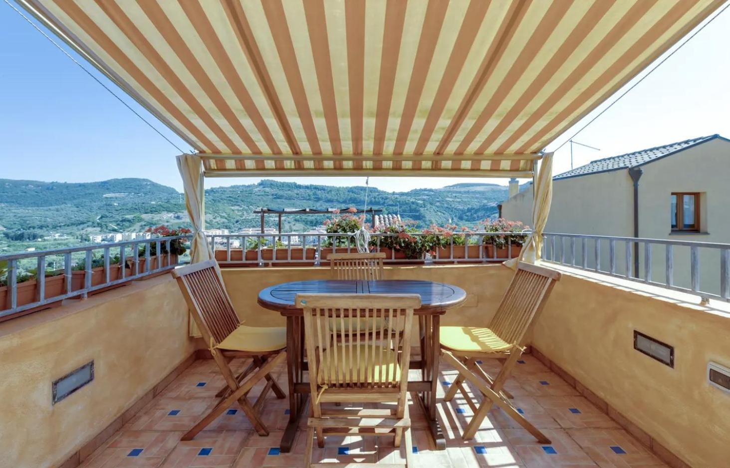 Casa vacanze Muruidda Bosa Exterior foto